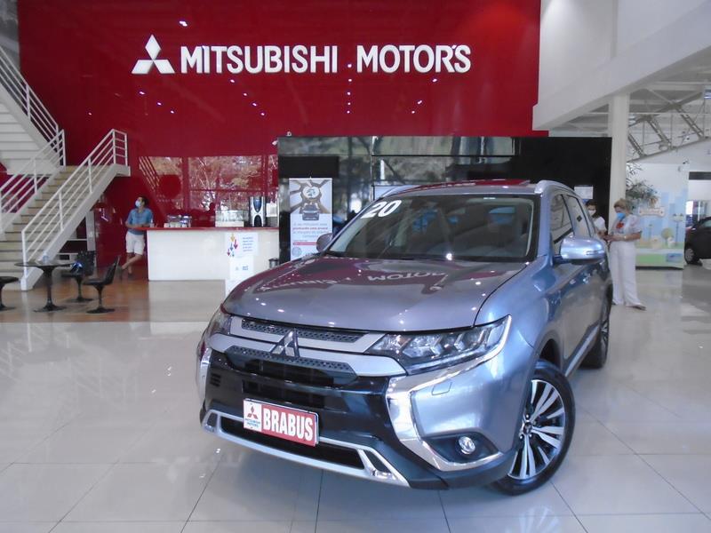OUTLANDER 3.0 Mivec V6 Hpe-s AWD OUTLANDER 3.0 Mivec V6 Hpe-s AWD