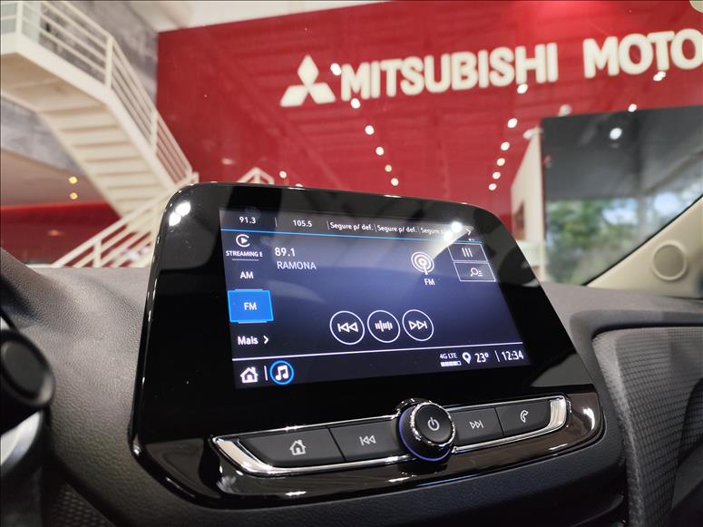 GM - Chevrolet-ONIX-1.0 Turbo Plus LTZ