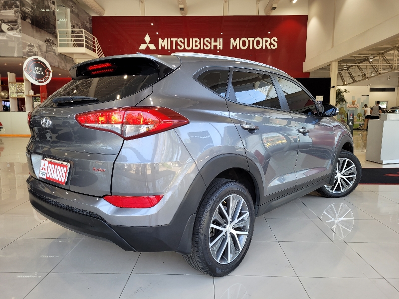 TUCSON 1.6 16V T-gdi GL TUCSON 1.6 16V T-gdi GL