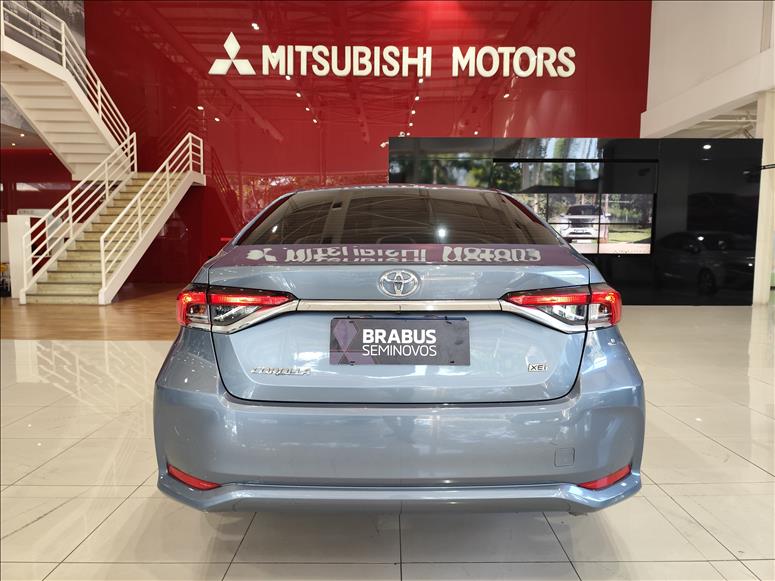 Toyota-COROLLA-2.0 Vvt-ie XEI
