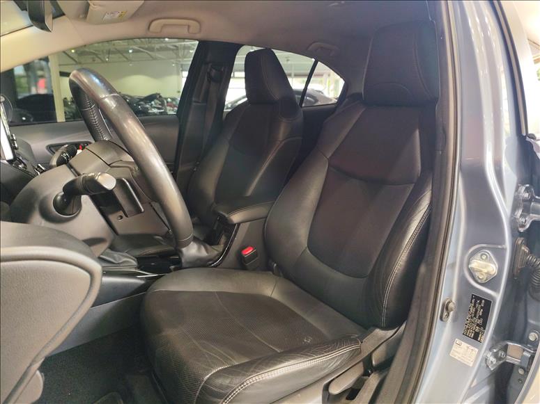 Toyota-COROLLA-2.0 Vvt-ie XEI