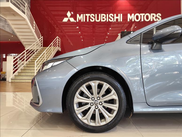 Toyota-COROLLA-2.0 Vvt-ie XEI