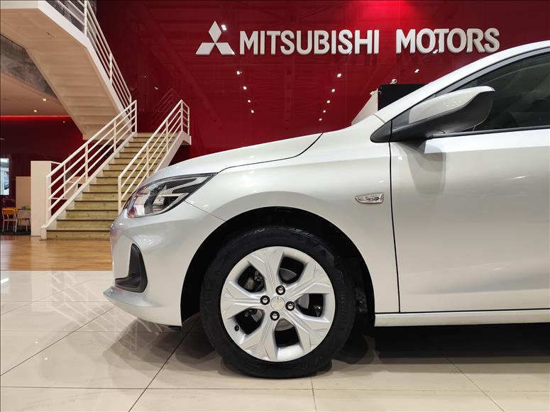 GM - Chevrolet-ONIX-1.0 Turbo Plus LTZ