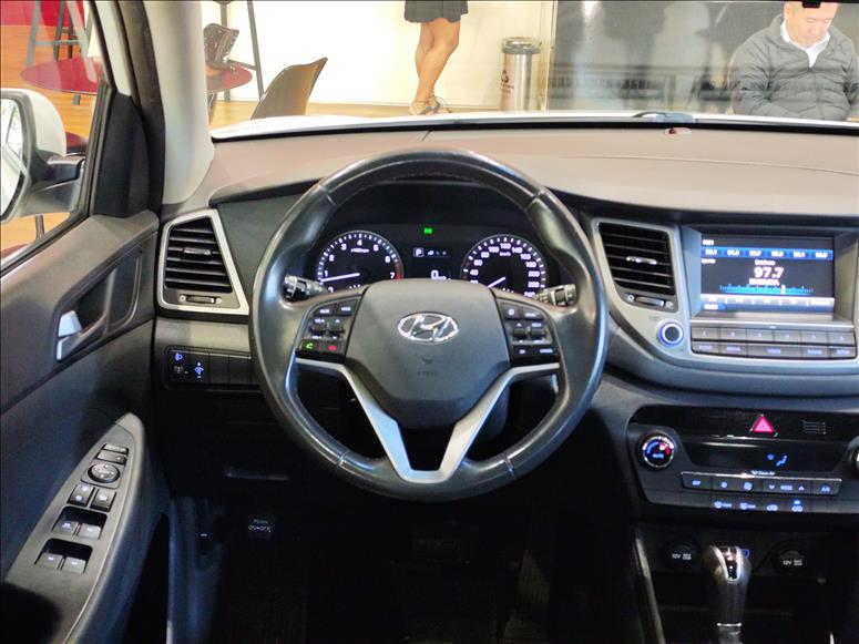 Hyundai-TUCSON-1.6 16V T-gdi GLS