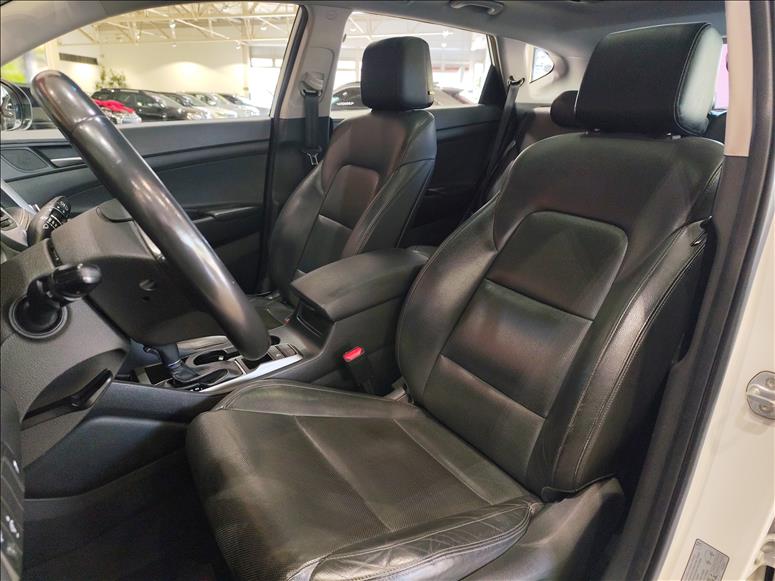Hyundai-TUCSON-1.6 16V T-gdi GLS