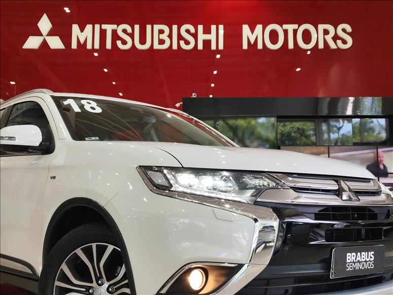 Mitsubishi-OUTLANDER-3.0 GT 4X4 V6 24V