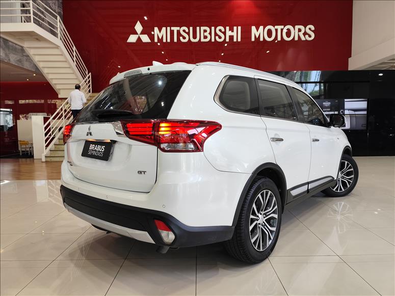 Mitsubishi-OUTLANDER-3.0 GT 4X4 V6 24V
