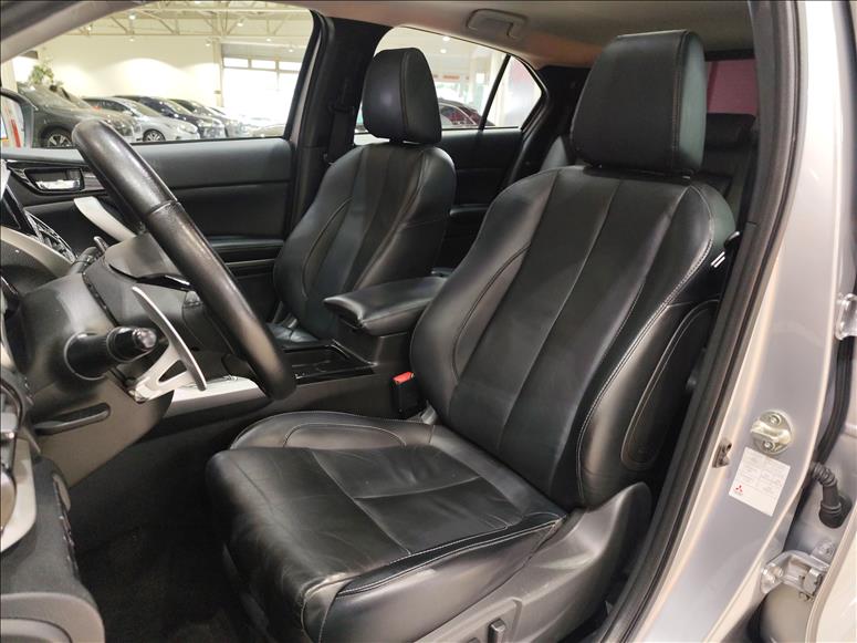 Mitsubishi-ECLIPSE CROSS-1.5 Mivec Turbo HPE