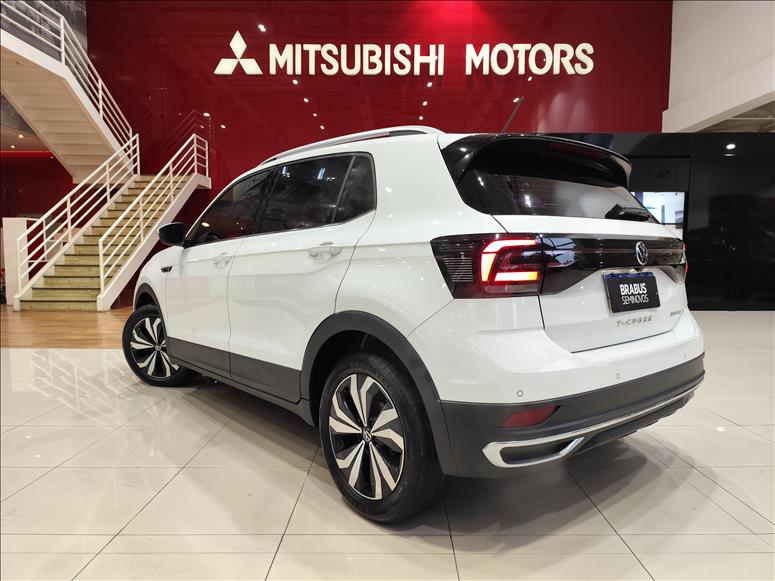 Volkswagen-T-CROSS-1.4 250 TSI Highline