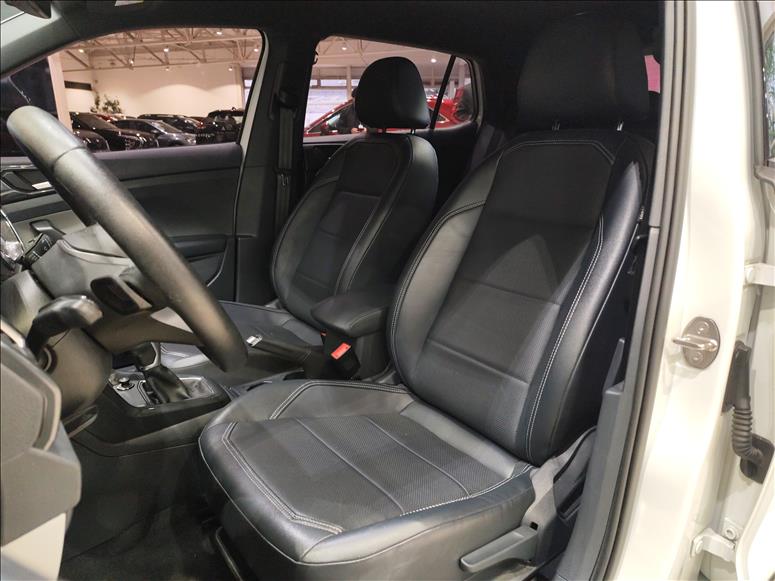 Volkswagen-T-CROSS-1.4 250 TSI Highline