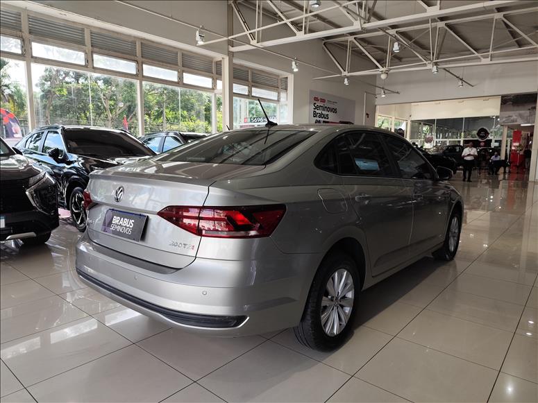 VW - Volkswagen-VIRTUS-1.0 200 TSI Comfortline