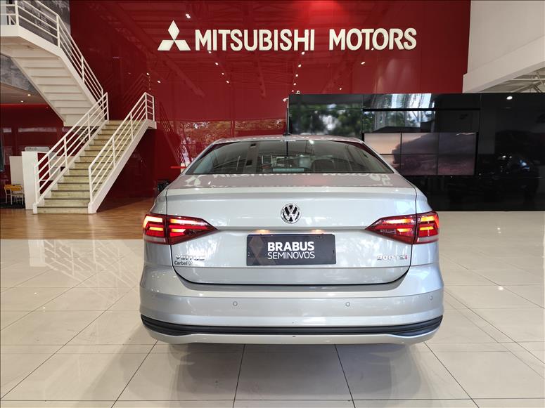 VW - Volkswagen-VIRTUS-1.0 200 TSI Comfortline