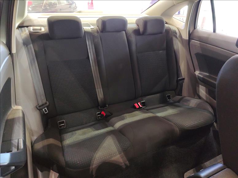 VW - Volkswagen-VIRTUS-1.0 200 TSI Comfortline