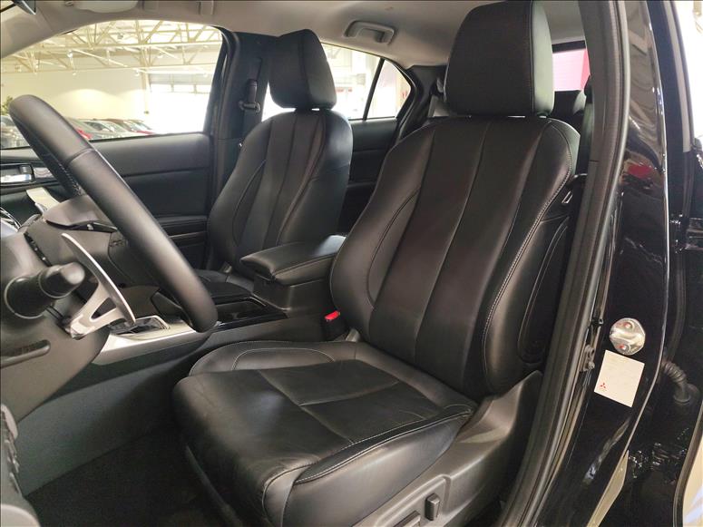 Mitsubishi-ECLIPSE CROSS-1.5 Mivec Turbo HPE