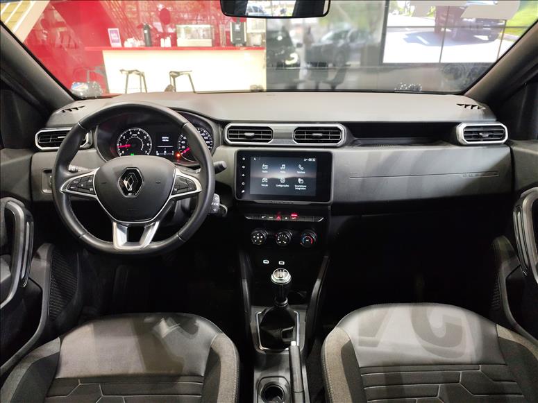 Renault-DUSTER-1.6 16V SCE Intense