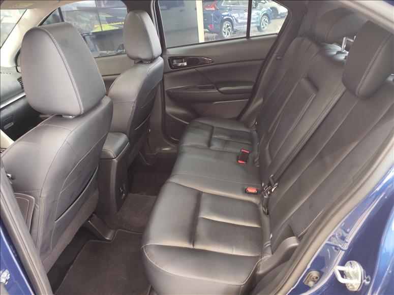 Mitsubishi-ECLIPSE CROSS-1.5 Mivec Turbo Hpe-s