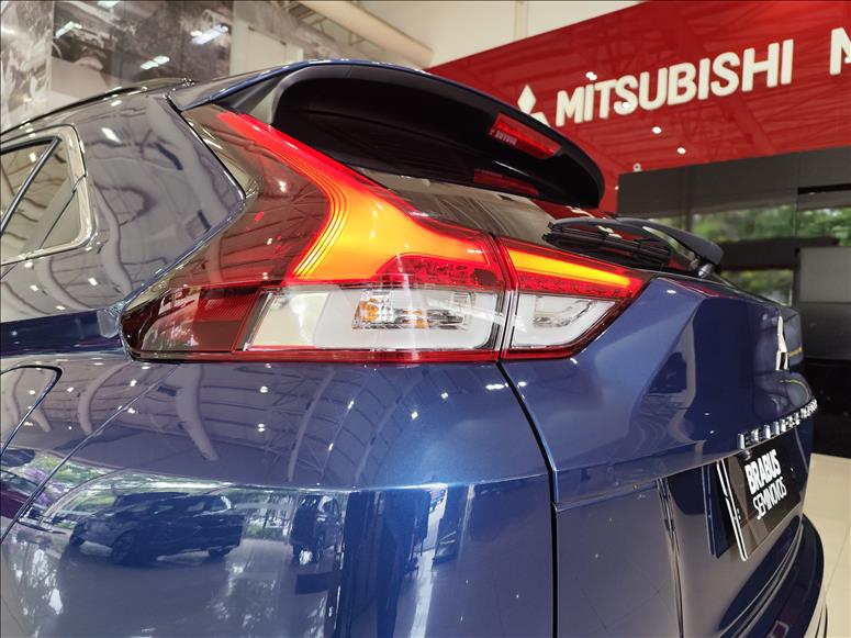 Mitsubishi-ECLIPSE CROSS-1.5 Mivec Turbo Hpe-s