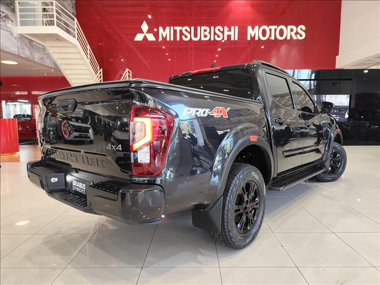 Nissan-FRONTIER-2.3 16V Turbo Pro4x CD 4X4
