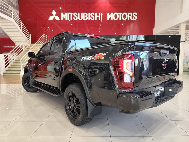 Nissan-FRONTIER-2.3 16V Turbo Pro4x CD 4X4