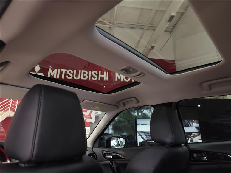 Mitsubishi-ECLIPSE CROSS-1.5 Mivec Turbo Hpe-s S-awc Sport