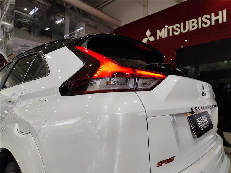 Mitsubishi-ECLIPSE CROSS-1.5 Mivec Turbo Hpe-s S-awc Sport