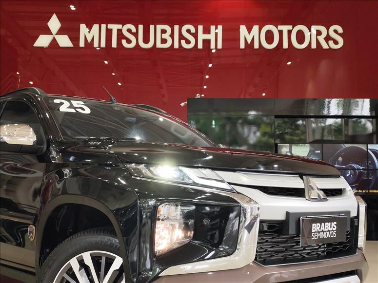 Mitsubishi-L200 TRITON-2.4 16V Turbo Sport Hpe-s Terra CD 4X4