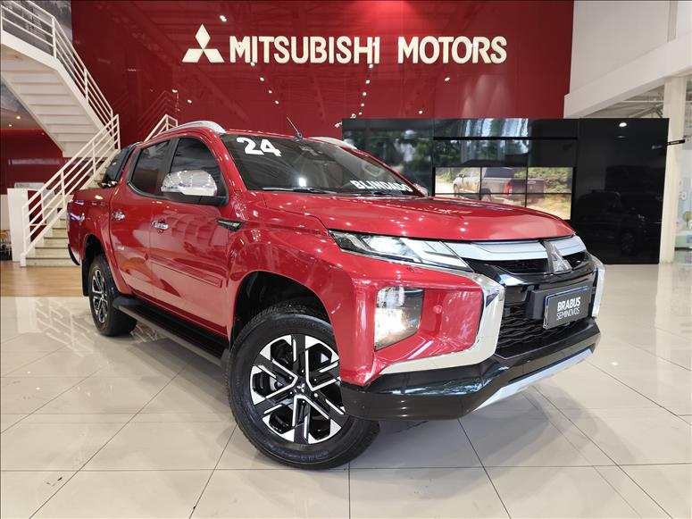 Mitsubishi-L200 TRITON-2.4 16V Turbo Sport Hpe-s CD 4X4