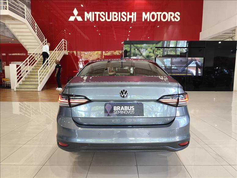 VW - Volkswagen-VIRTUS-1.0 170 TSI