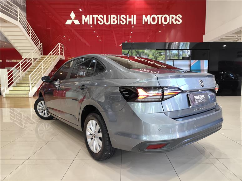 VW - Volkswagen-VIRTUS-1.0 170 TSI