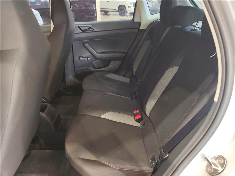 VW - Volkswagen-POLO-1.0 MPI Track