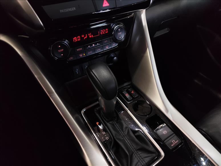 Mitsubishi-ECLIPSE CROSS-1.5 Mivec Turbo HPE