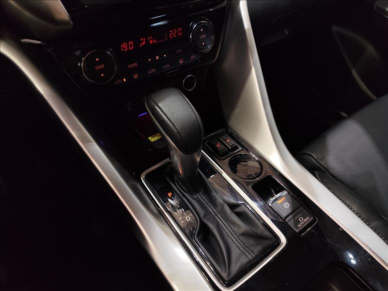 Mitsubishi-ECLIPSE CROSS-1.5 Mivec Turbo HPE