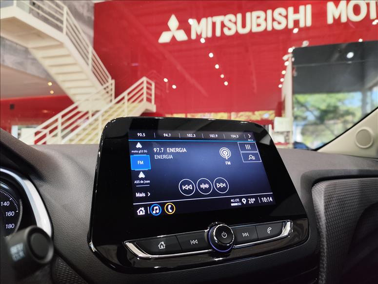 GM - Chevrolet-ONIX-1.0 Turbo Plus LT