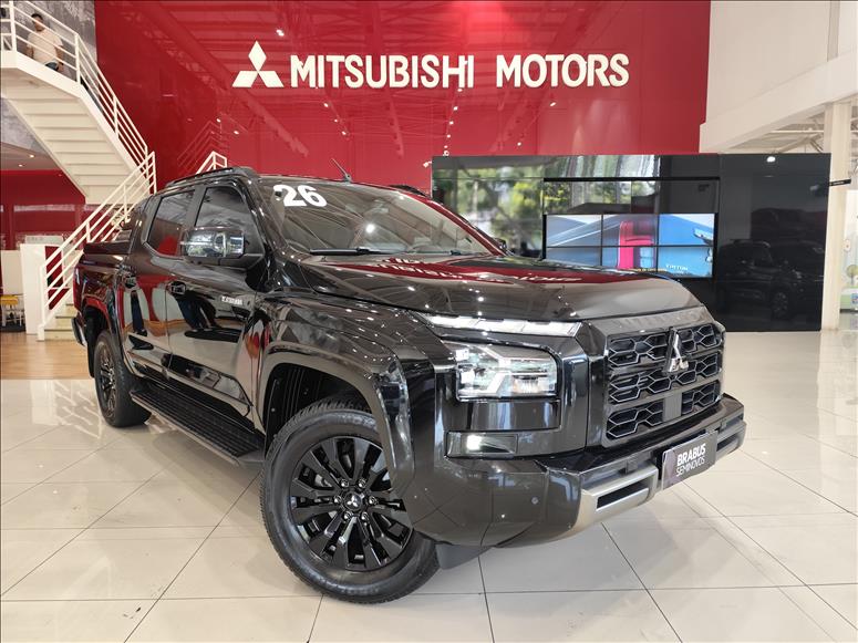 Mitsubishi-TRITON-2.4 Biturbo CD Katana 4X4