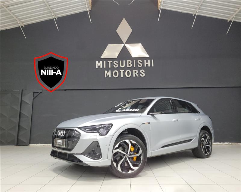 Performance Black Quattro