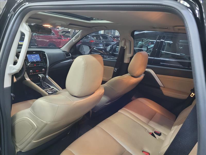 Mitsubishi-PAJERO SPORT-2.4 16V Mivec Turbo Hpe-s AWD