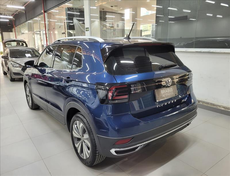 Volkswagen-T-CROSS-1.4 250 TSI Highline
