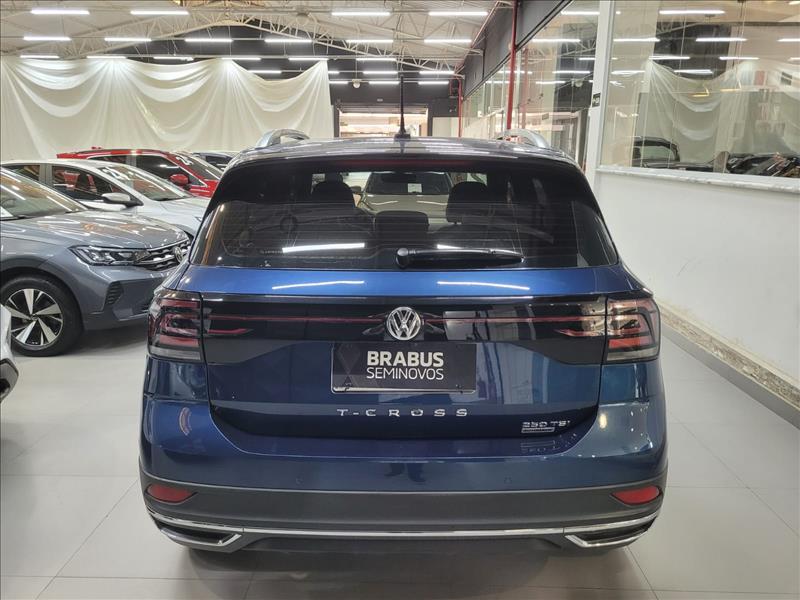 Volkswagen-T-CROSS-1.4 250 TSI Highline