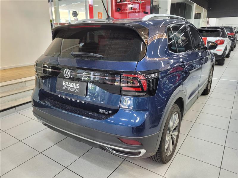 VW - Volkswagen-T-CROSS-1.4 250 TSI Highline