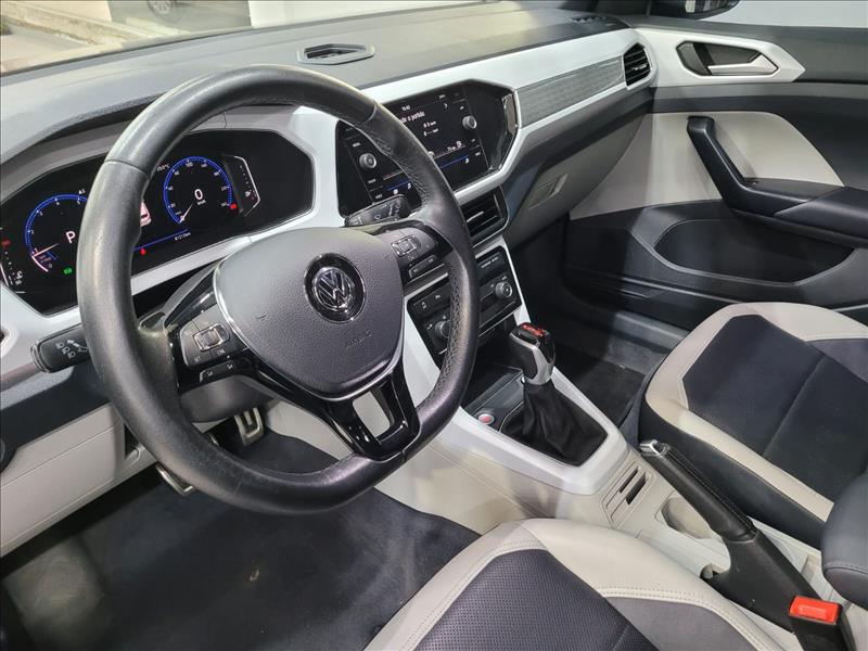 Volkswagen-T-CROSS-1.4 250 TSI Highline
