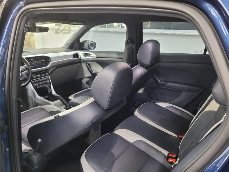 Volkswagen-T-CROSS-1.4 250 TSI Highline