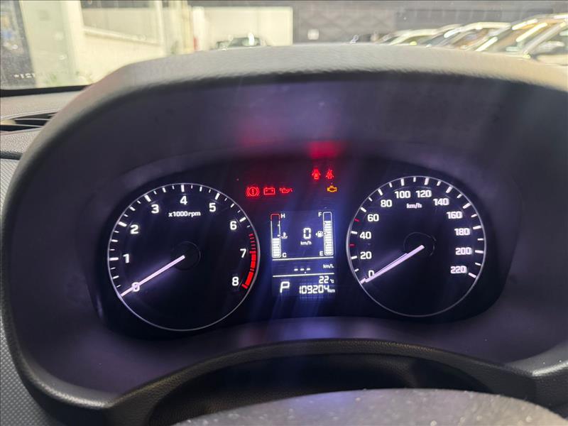 Hyundai-CRETA-1.6 16V Attitude