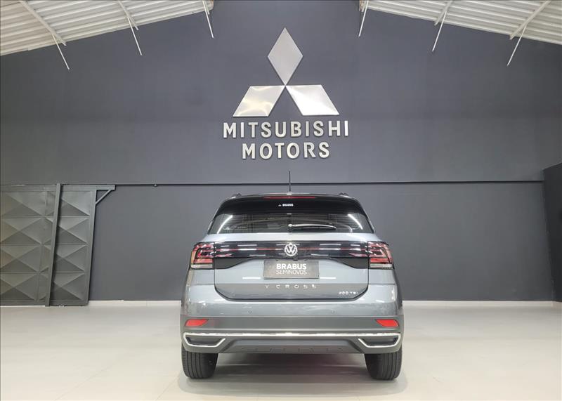 Volkswagen-T-CROSS-1.0 200 TSI Comfortline
