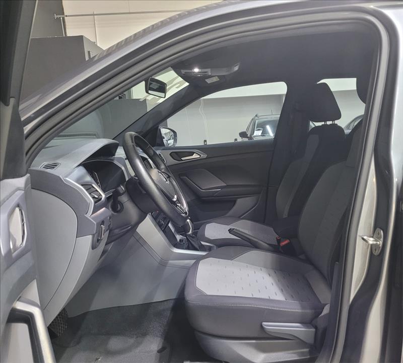 Volkswagen-T-CROSS-1.0 200 TSI Comfortline