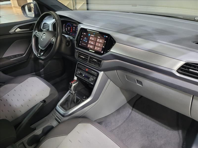 Volkswagen-T-CROSS-1.0 200 TSI Comfortline