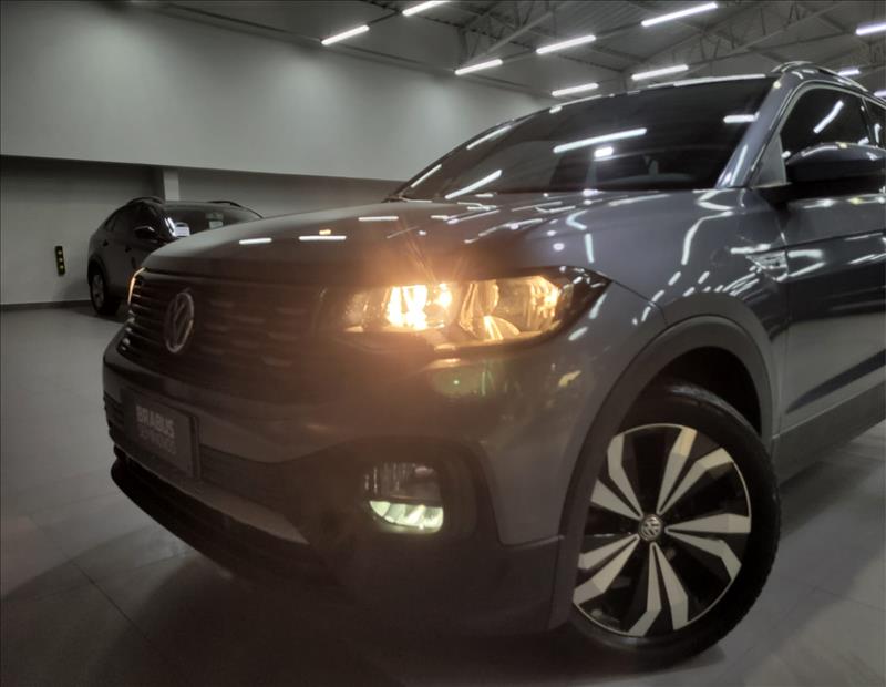 Volkswagen-T-CROSS-1.0 200 TSI Comfortline