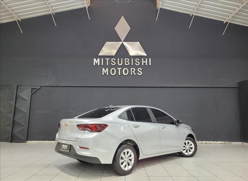 GM - Chevrolet-ONIX-1.0 Plus LT