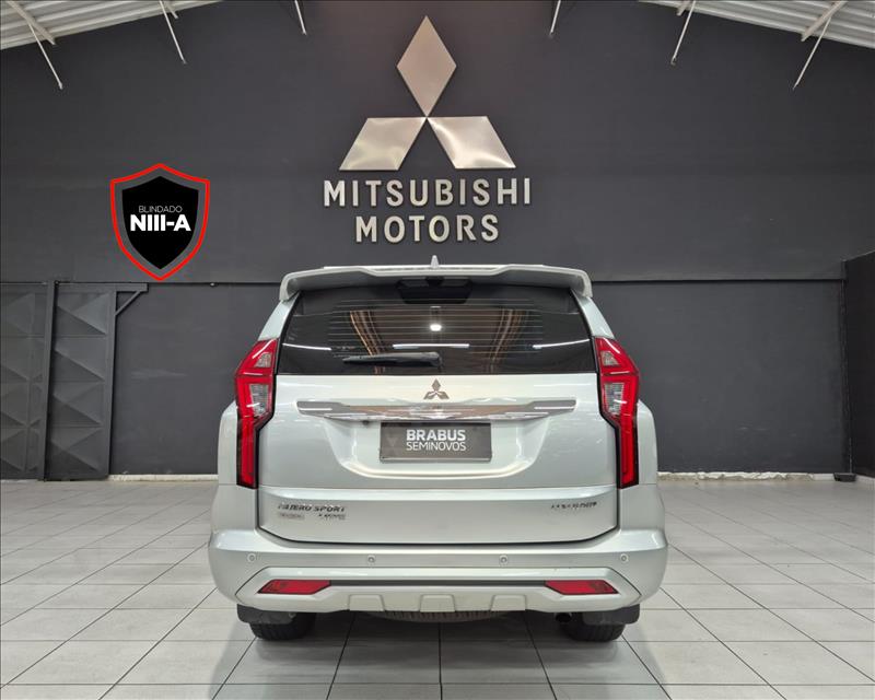 Mitsubishi-PAJERO SPORT-2.4 16V Mivec Turbo HPE AWD