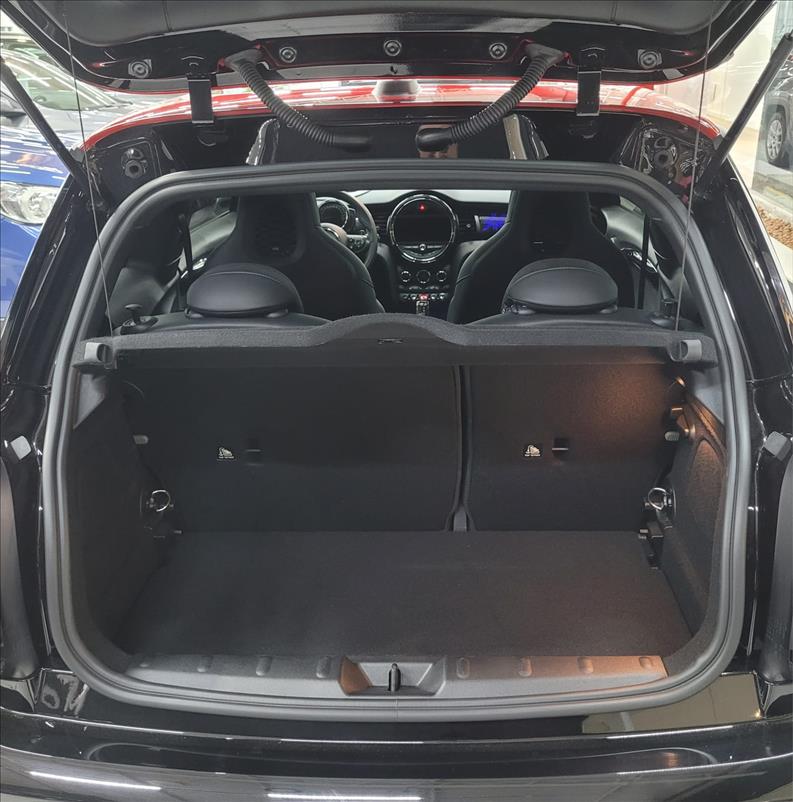 MINI-COOPER-2.0 16V Twinpower John Cooper Works