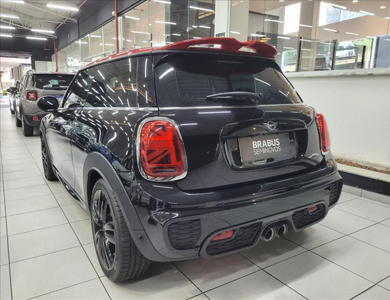 MINI-COOPER-2.0 16V Twinpower John Cooper Works